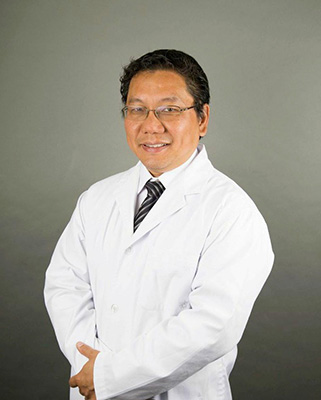 Image de : Dr. William Lee, podiatrist surgeon